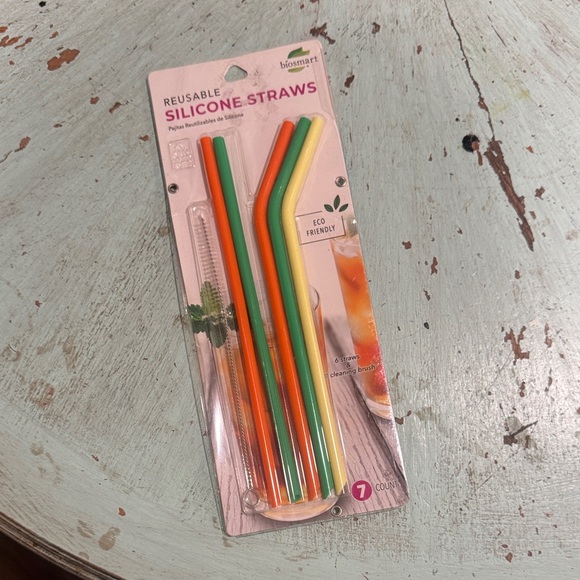 biosmart Other - NWT biosmart Reusable Silicone Straws - Multicolor Set